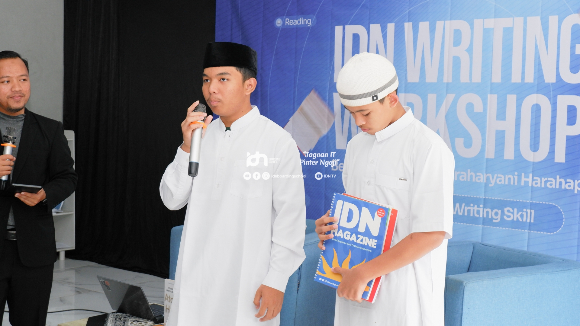 Siswa Biasa Baca Buku, Siswa Hebat Menulis Buku! Gerakan Literasi Ala IDN